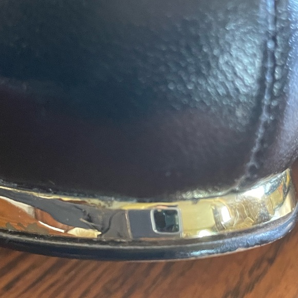 Modern vice Madison black leather 4 in herks size 6 1/2 worn once! Stunning 🤩 - Picture 4 of 5